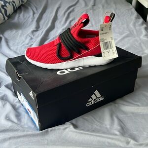 NEW never worn LITE RACER ADAPT 3.0 K children’s shoe size 1